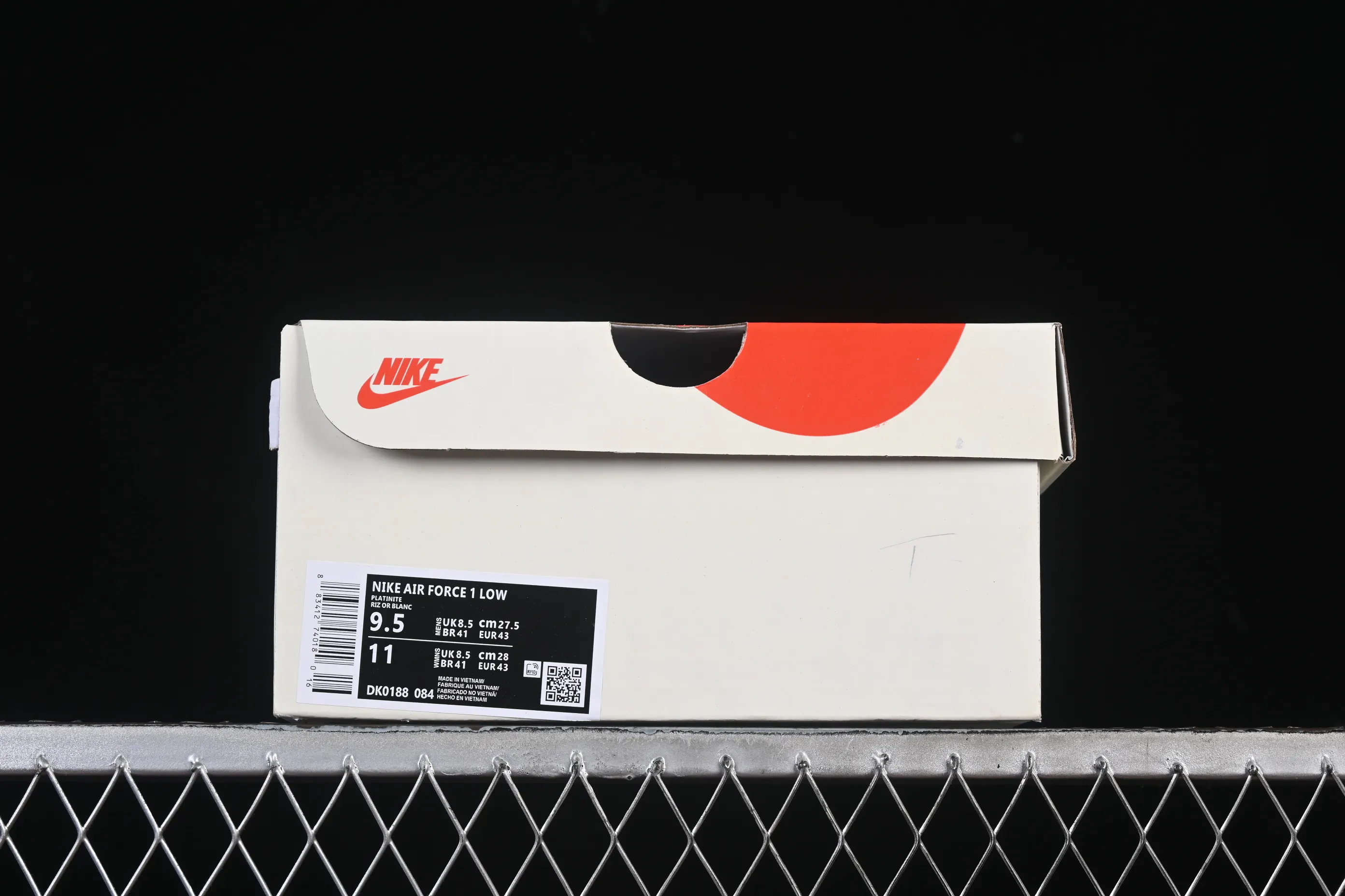All categories Nk Air Force 1 Air Force series Nk Air Force 1 Low Air Force low-top Nike Air Force 1'07 Low Gucci co-branded soot raw rubber Air Force 1 low-top casual sneakers DK0188-084